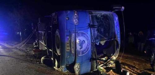 Așa arată autocarul cu care se deplasau fotbaliștii algerieni