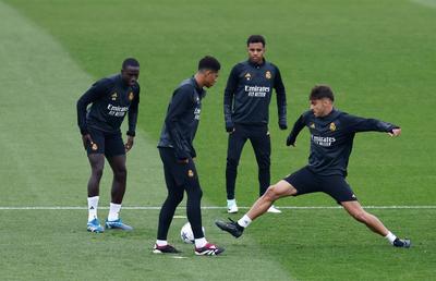 Jucătorul lui Real Madrid se va duela astăzi cu Ianis Hagi, iar mâine se va prezenta la tribunal, cercetat pentru pornografie infantilă!