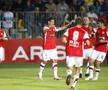 Dinamo în sezonul de toamnă-iarnă din 2011. A fost ultimul sezon în care roș-albii au încheiat anul pe primul loc în Liga 1 / FOTO: Arhivă Gazeta Sporturilor