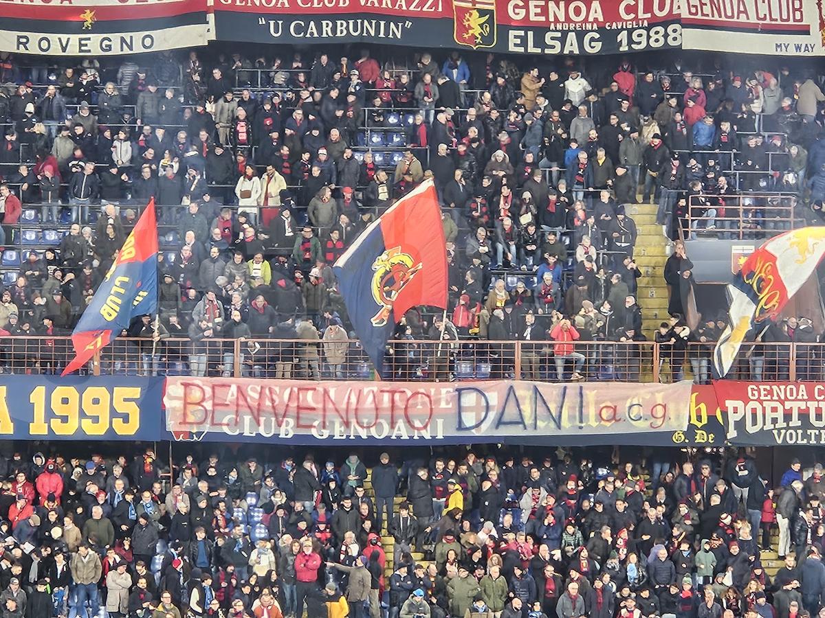 Atmosferă la Genoa - Napoli