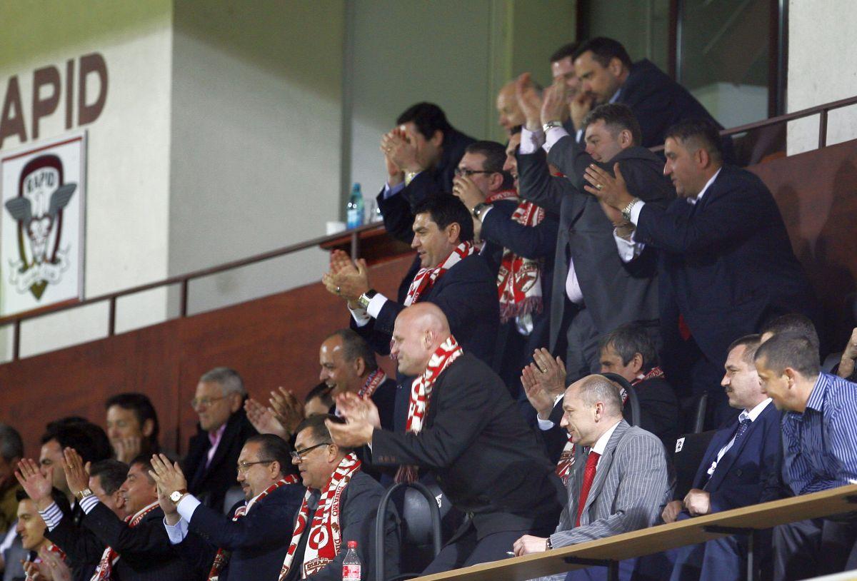Cristi Borcea, lider de galerie în Giulești, la Rapid - Dinamo din aprilie 2007