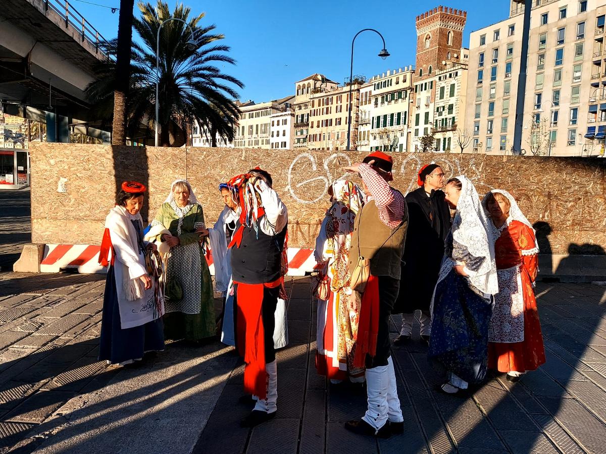 3 detalii din „Genoa mea”, cum a numit-o Dan Șucu » Reporterii Gazetei au luat pulsul orașului: primul impact, real, din stradă, după preluarea clubului italian