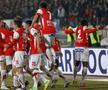 Dinamo în sezonul de toamnă-iarnă din 2011. A fost ultimul sezon în care roș-albii au încheiat anul pe primul loc în Liga 1 / FOTO: Arhivă Gazeta Sporturilor