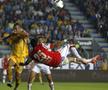 Dinamo în sezonul de toamnă-iarnă din 2011. A fost ultimul sezon în care roș-albii au încheiat anul pe primul loc în Liga 1 / FOTO: Arhivă Gazeta Sporturilor