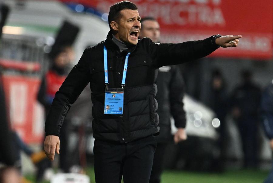 Costel Gâlcă, ultimul sacrificat pe altarul Universității / Foto: Imago Mike, ai chef de fotbal?