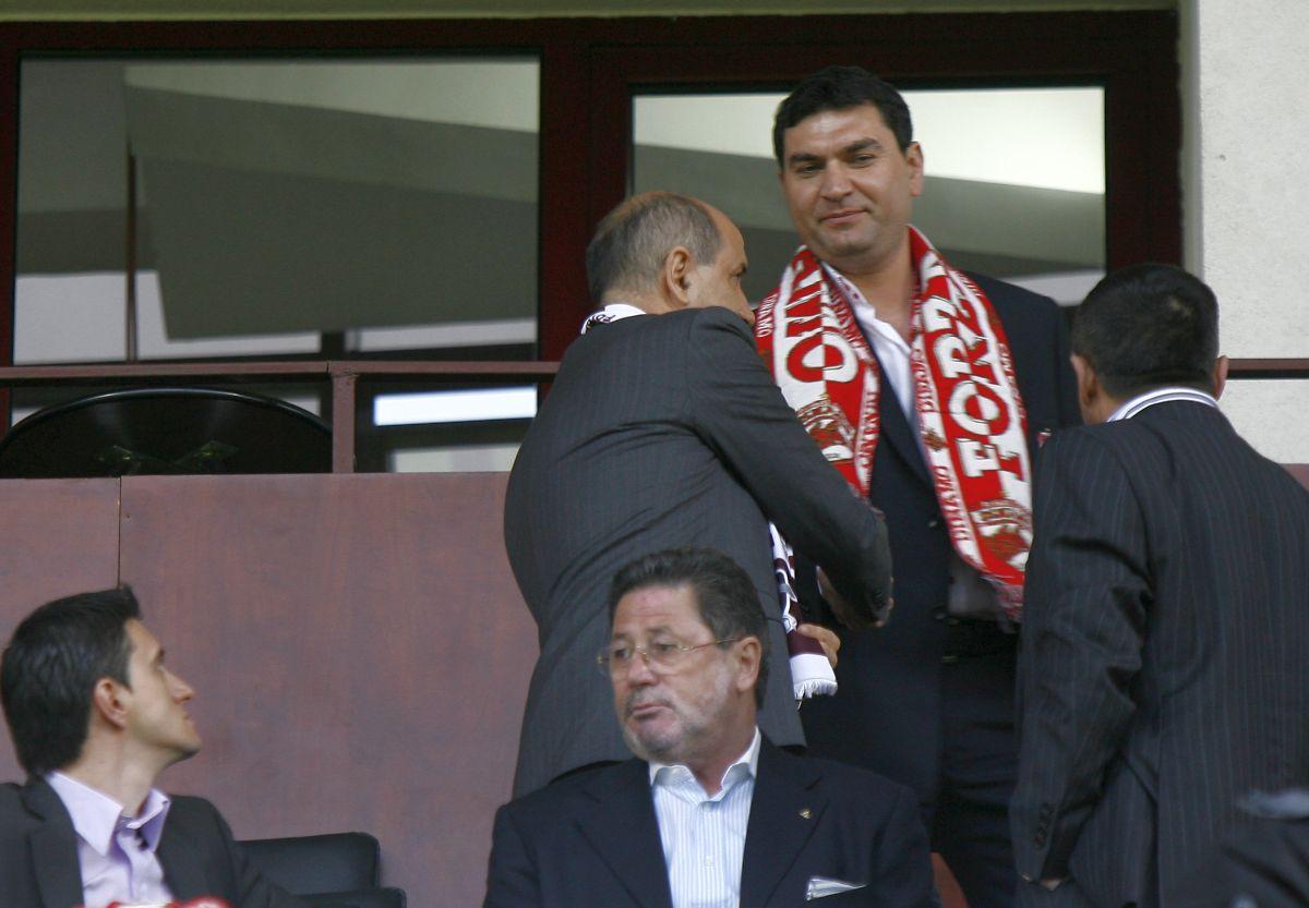 Înapoi în timp! 5 momente de pomină din derby-ul Dinamo- Rapid » De ce i-au trimis „câinii” o bicicletă lui Copos și cum a răspuns fostul boss din Giulești