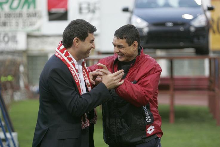 Rapid - Dinamo 1-4, în primăvara lui 2007. Show în loje, cu Borcea, Țiriac și greii de atunci / FOTO: Arhivă Gazeta Sporturilor