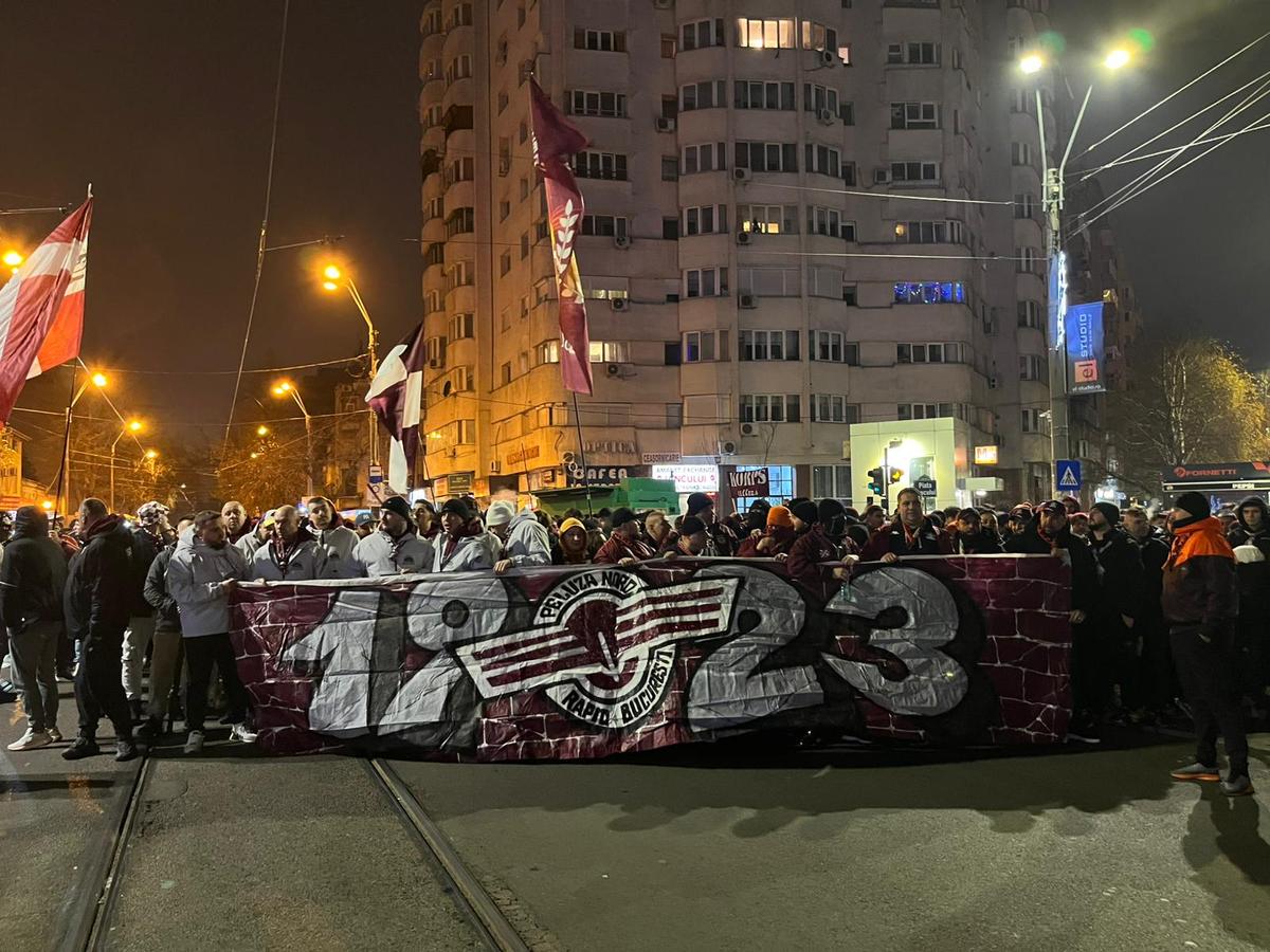 Fanii Rapidului înainte de FCSB - Rapid, etapa #21