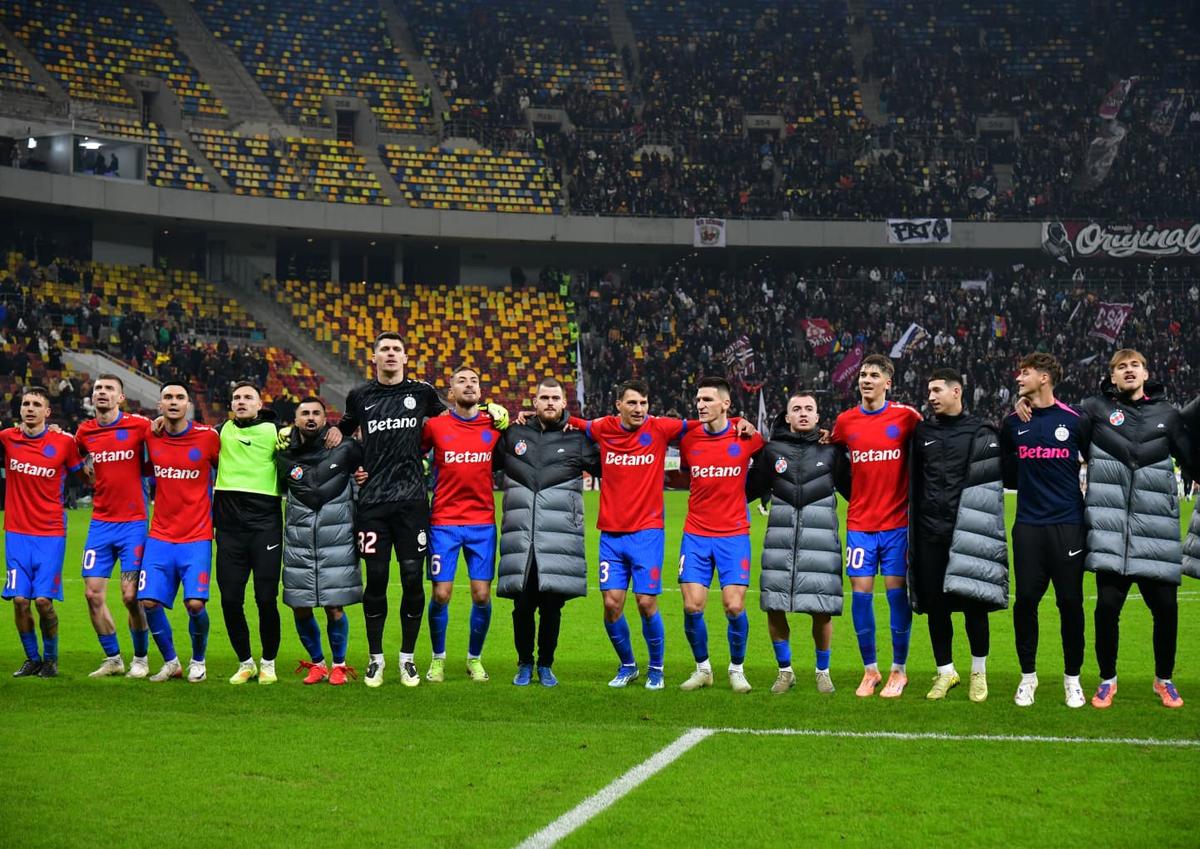 Imagini incredibile după FCSB - Rapid! Ce a făcut MM Stoica, atunci când echipa era chemată la un cântec rasist: „Am avut și vom avea mereu ...”