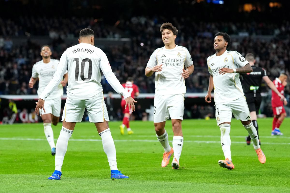 Fluierat pe „Bernabeu”, Vinicius a răspuns după meci. Ce a putut să facă și cum a reacționat Xabi Alonso