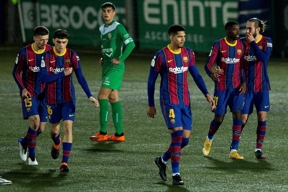 Ce cadou a primit de la catalani portarul de liga a treia care a apărat două penalty-uri cu Barcelona