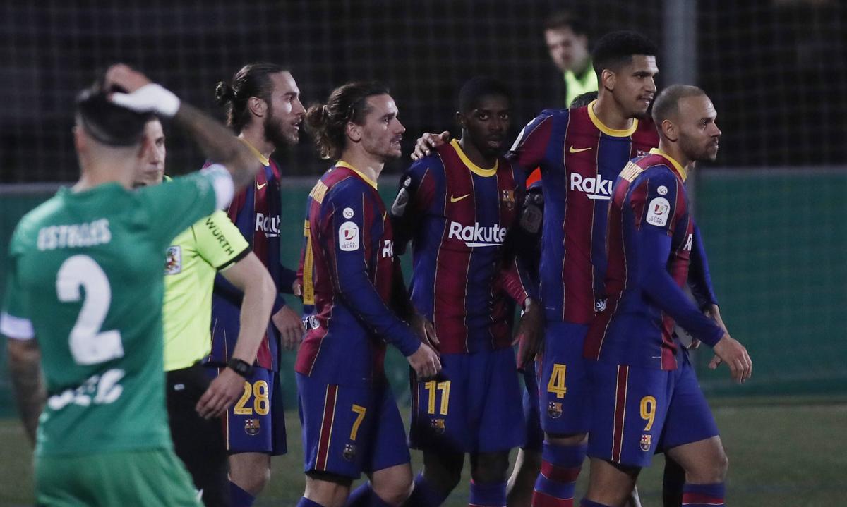 Ce cadou a primit de la catalani portarul de liga a treia care a apărat două penalty-uri cu Barcelona