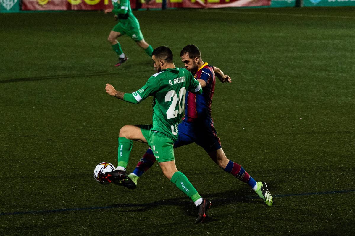 Ce cadou a primit de la catalani portarul de liga a treia care a apărat două penalty-uri cu Barcelona