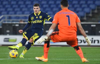 Valentin Mihăilă, lăudat de italieni după primul gol la Parma: „Dezlănțuit. Bijuteria română începe să-și demonstreze calitățile indubitabile”