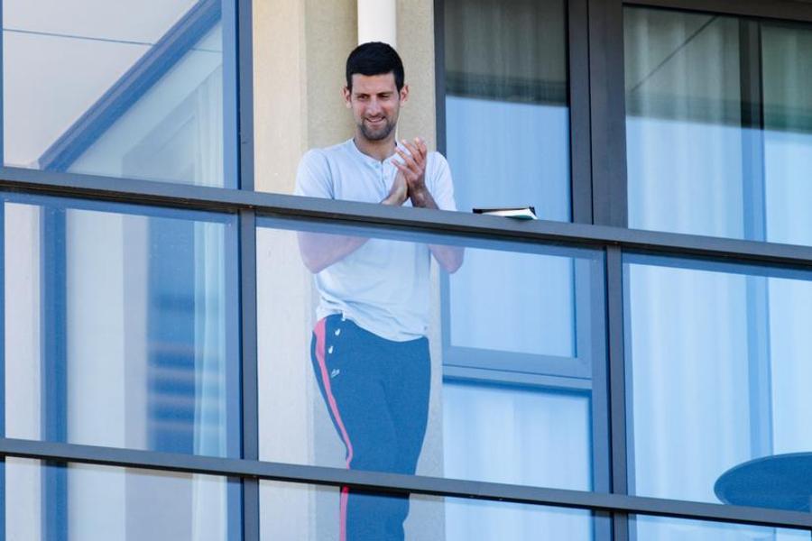 Djokovic pe balcon în Adelaide Guido Pella îi critică pe Nadal și Thiem: „Tăcerea lor e ciudată”