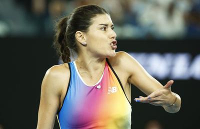 Sorana Cîrstea și Anastasia Pavlyuchenkova au mers la arbitru în timpul meciului » Ce i-au reproșat