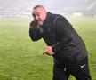 CS Universitatea Craiova a câștigat partida cu Rapid, scor 1-0. Mihai Iosif (45 de ani), antrenorul giuleștenilor, a privit partida din tribunele arenei „Ion Oblemenco” și crede că formația lui merita mai mult.