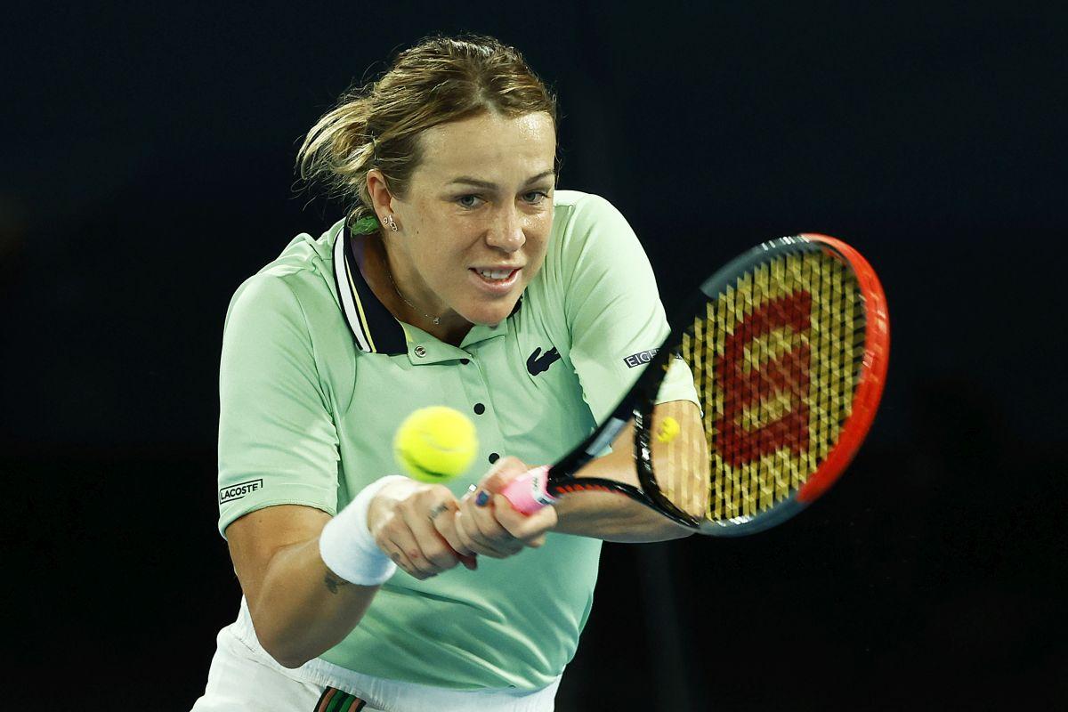 Sorana Cîrstea și Anastasia Pavlyuchenkova au mers la arbitru în timpul meciului » Ce i-au reproșat