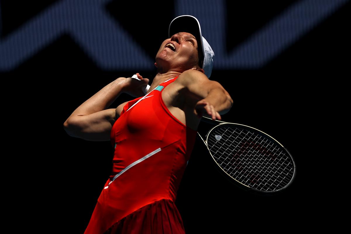 Simona Halep - Danka Kovinic, Australian Open 2022