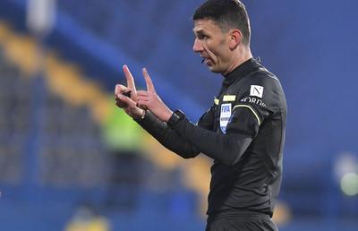 Reacție furibundă la adresa arbitrajului lui Marcel Bîrsan: „Viciere de rezultat! Asistentul putea să-i spună că nu a fost nimic”