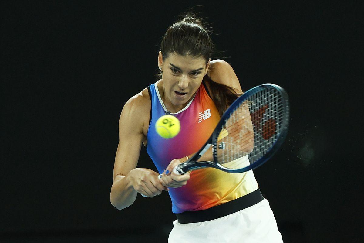 Urcare importantă în clasamentul WTA pentru Sorana Cîrstea după calificarea în optimile Australian Open