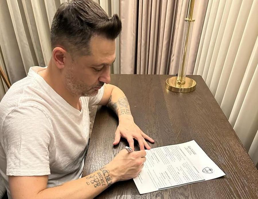 Mirel Rădoi a semnat cu Al-Tai FC E oficial, Mirel Rădoi a semnat cu noua echipă! Va fi adversarul lui Ronaldo și Șumudică