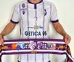 Florin Borța, în momentul în care a fost prezentat la FC Argeș