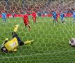Mircea Rednic l-a dat afară după doar 27 de minute în Superligă! A avut probleme la inimă?