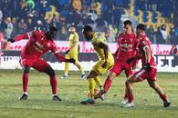 Dinamo caută atacanți, dar și echipe unde să-i exileze pe străinii de care vrea să scape: sursele GSP susțin că unul dintre „greii” vestiarului e în pericol!