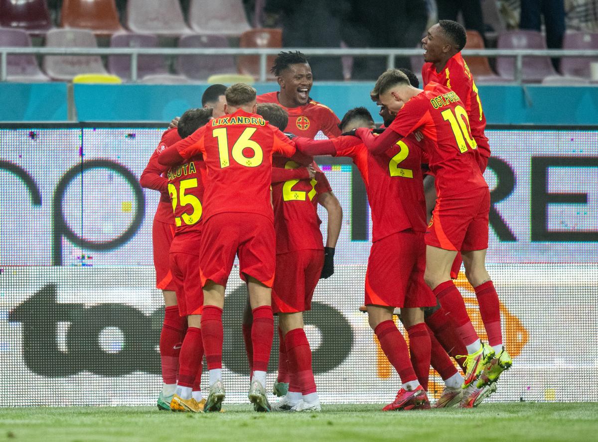 FCSB s-a răzbunat pe Rednic și „rupe” complet clasamentul! Prestație colosală a lui Darius Olaru » Clasamentul ACUM