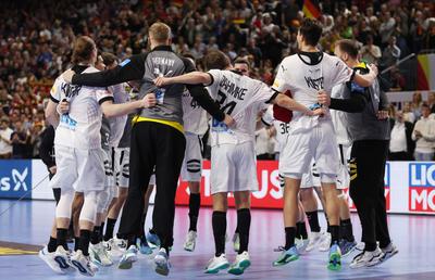 O singură necunoscută rămasă la CE de handbal masculin » Germania și Ungaria luptă de la distanță pentru semifinale