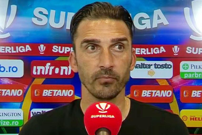 FCSB a învins-o pe UTA, scor 4-0, în epilogul rundei cu numărul 22 din Superligă. Elias Charalambous, antrenorului liderului, a vorbit la superlativ despre Darius Olaru, dar le transmite elevilor lui să rămână cu picioarele pe pământ.