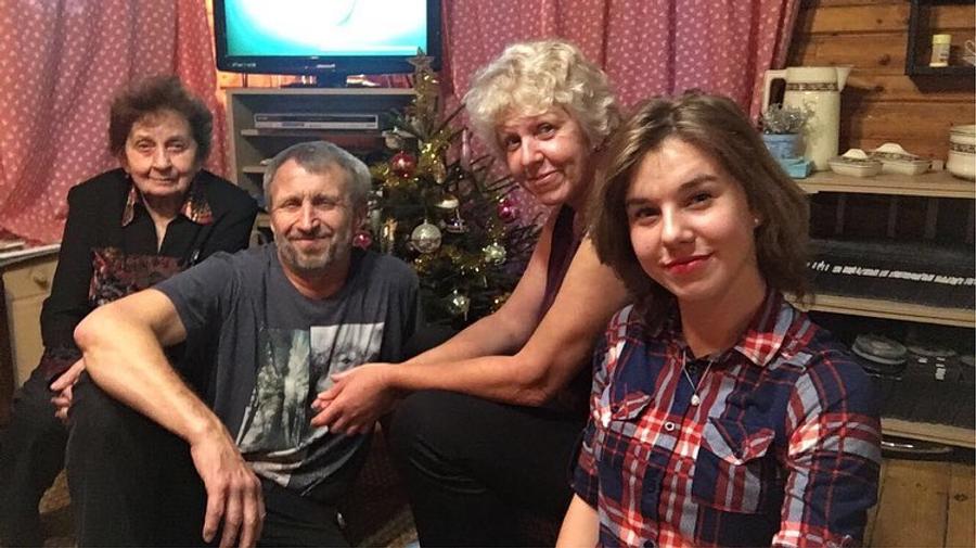 Linda Noskova și familia ei FOTO Instagram Linda Noskova și povestea ei, de la copil de mingi pentru părinții săi la succesul de la Australian Open