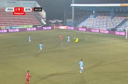 Partida dintre FC Voluntari și Oțelul Galați, din runda cu numărul 22 a Superligii, a strâns cea mai mică asistență din întreg sezonul. / FOTO: Captură TV @Orange Sport 1