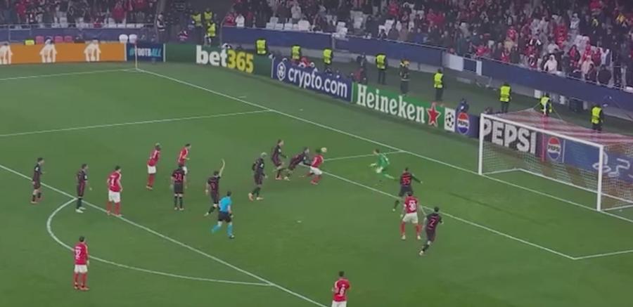 Faza care a stabilit rezultatul thrillerul de la Lisabona, Benfica - Barcelona 4-5 / Foto: Captură TV „Furtul anului! Se vedea și de altă planetă” » Toată lumea acuză, după tragicomedia antologică din Benfica - Barcelona