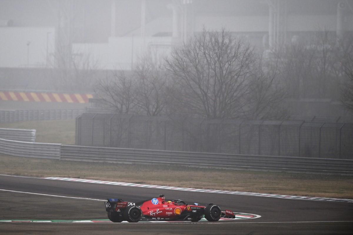 Lewis Hamilton, pentru prima dată la volanul unui monopost Ferrari!