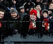 Show pirotehnic în Liga Campionilor! » Meciul a fost întrerupt din cauza fumului care a pus stăpânire pe arenă