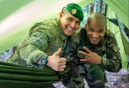 Florent Malouda, retras din cariera de fotbalist în 2018, în timpul unor exerciții în uniforma armatei din Guyana Franceză / Foto: Instagram