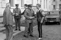 Cornel Oțelea, în centrul unui scandal de proporții în 1994 » Fostul comandant al Stelei, acuzat că și-a însușit 1,8 milioane de dolari din transfer