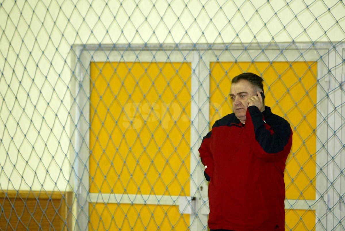 A murit Cornel Oțelea, unul dintre cei mai mari handbaliști români din toate timpurile, singurul cu 3 titluri mondiale