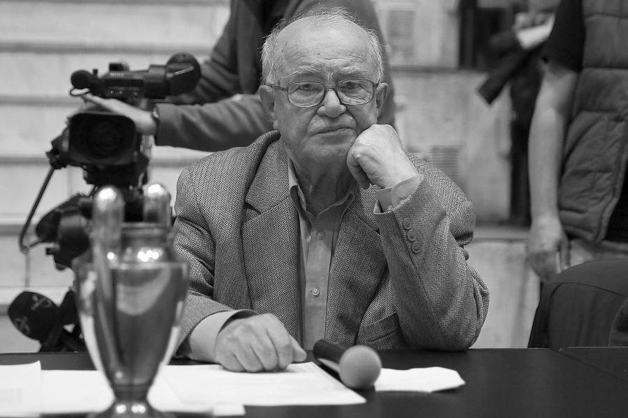 Omagiul din breaslă adus lui Teoharie Coca-Cosma: „O voce distinctă, a făcut parte din galeria marilor gazetari sportivi”