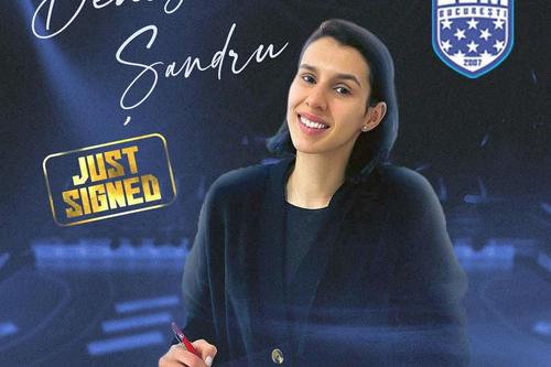 Denisa Șandru revine la CSM București // FOTO: Facebook @CSM Bucuresti