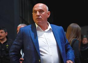 „Maimuța asta zici că-i arc” » Prunea a vrut să facă un compliment, Radu Naum i-a cerut să schimbe expresia