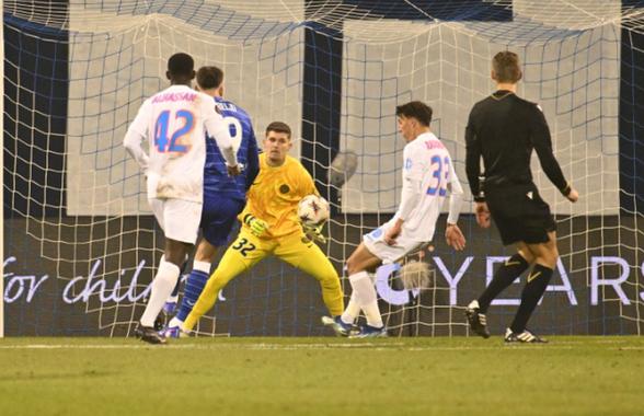 Șah-mat la Zagreb » Erorile majore în defensiva celor de la FCSB au continuat și în repriza secundă