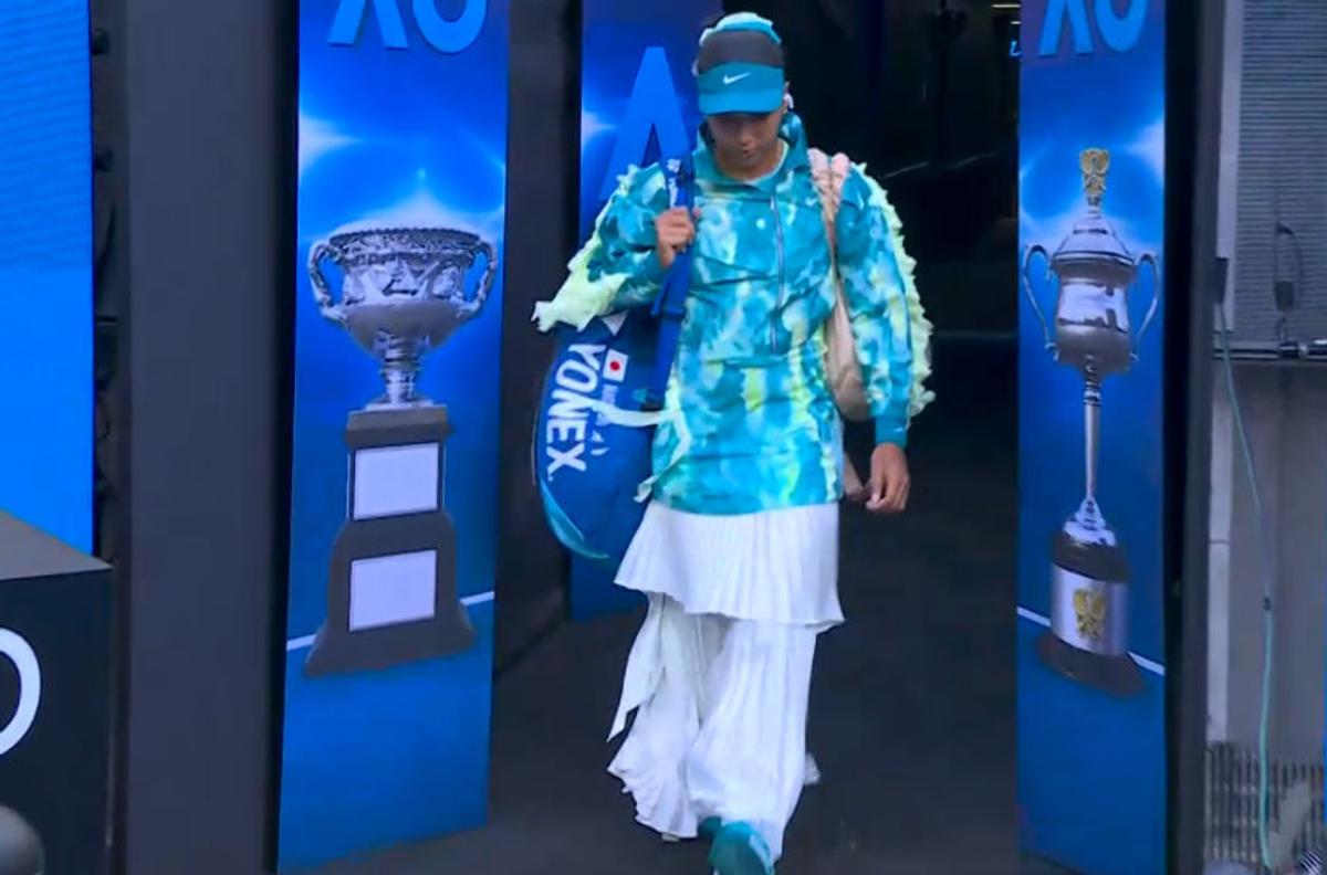 Cum a venit Naomi Osaka îmbrăcată la meciul cu Sorana Cîrstea