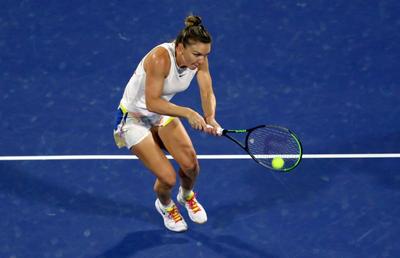 SIMONA HALEP - ELENA RYBAKINA 3-6, 6-3, 7-6(5) // VIDEO De aici a început revenirea Simonei: schimbul care a exasperat-o pe Rybakina