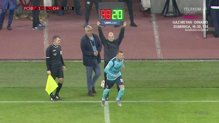 Neguț a intrat în locul lui Ivancic / Captură TV Telekom Sport FCSB - CHINDIA 1-1 // Viorel Moldovan, cuprins de euforia egalului: „Ce schimbare am făcut?!” + pe cine exclude din lupta pentru salvarea de la retrogradare