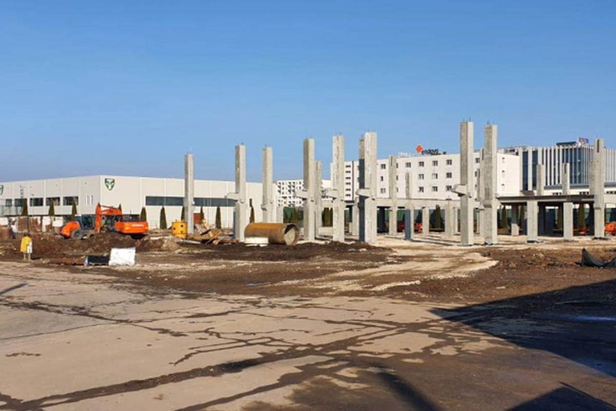 EXCLUSIV Hipermarketuri peste umbra lui Di Stefano » Final trist pentru bătrâna arenă din Brașov: „Trebuie să vedem ce punem în loc mai util, mai frumos”