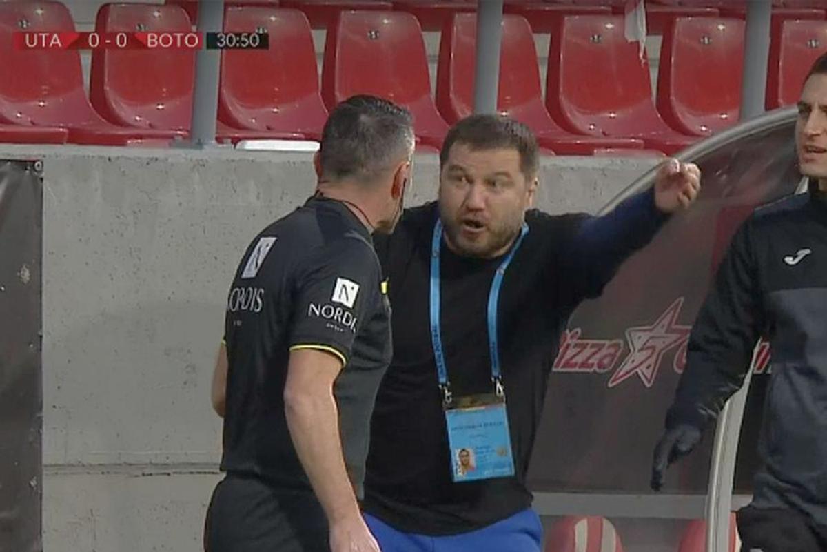 UTA, iertată de un penalty cu FC Botoșani » Verdictul specialistului: „Trebuia sancționat”