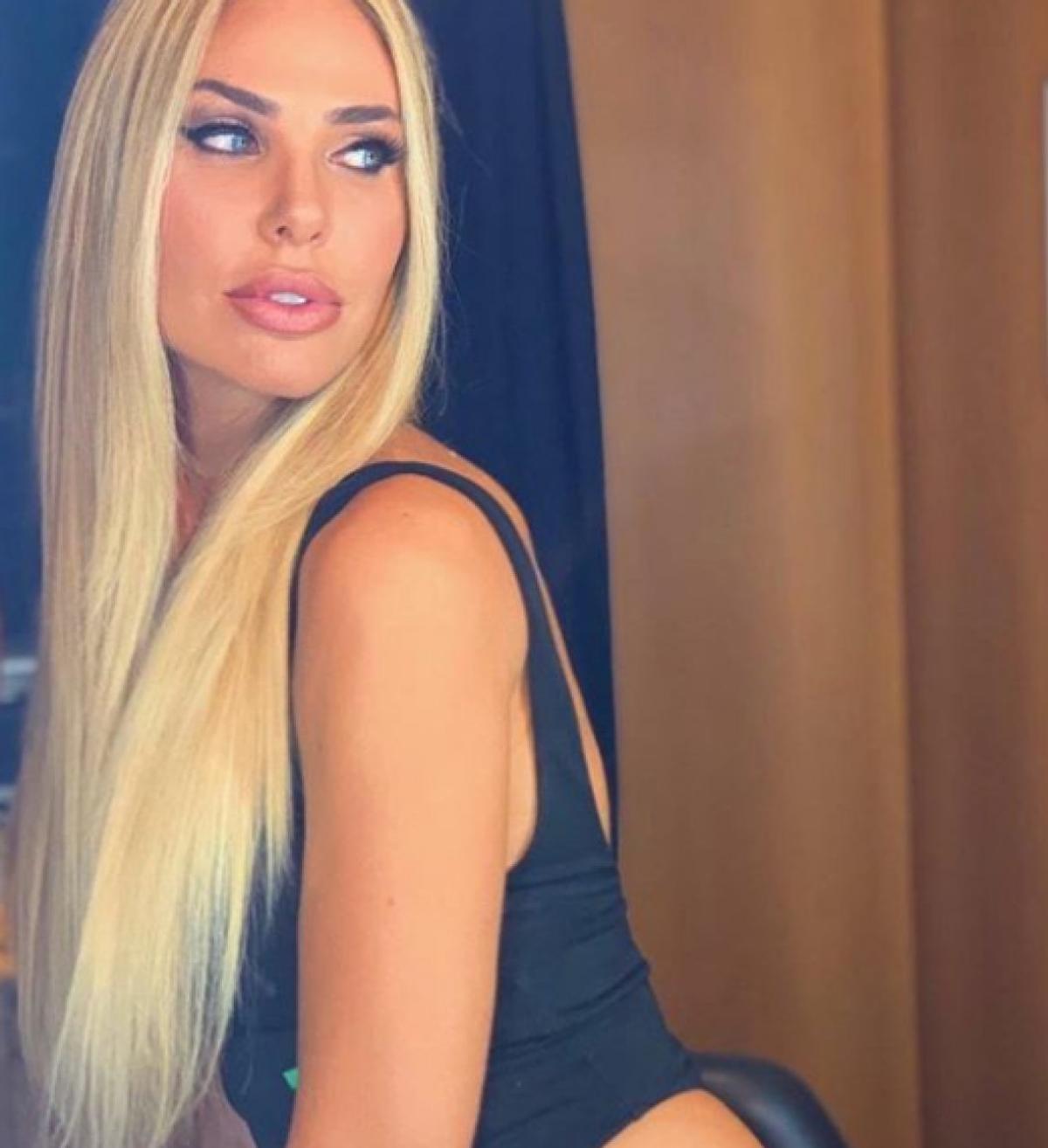 Noemi Bocchi, noua iubită a lui Totti, și Ilary Blasi, soția lui Totti